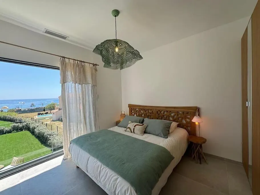 Charmante Maison Face A La Mer Sainte-Maxime 0*,  France